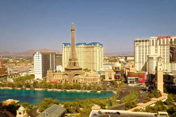 Viva Las Vegas: How Old do You have to Be to Gamble in Vegas